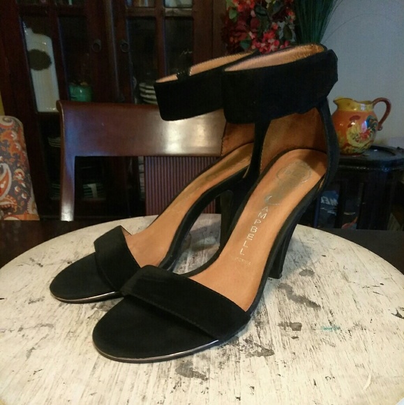 Jeffrey Campbell Shoes - Jeffrey Campbell-Charvet